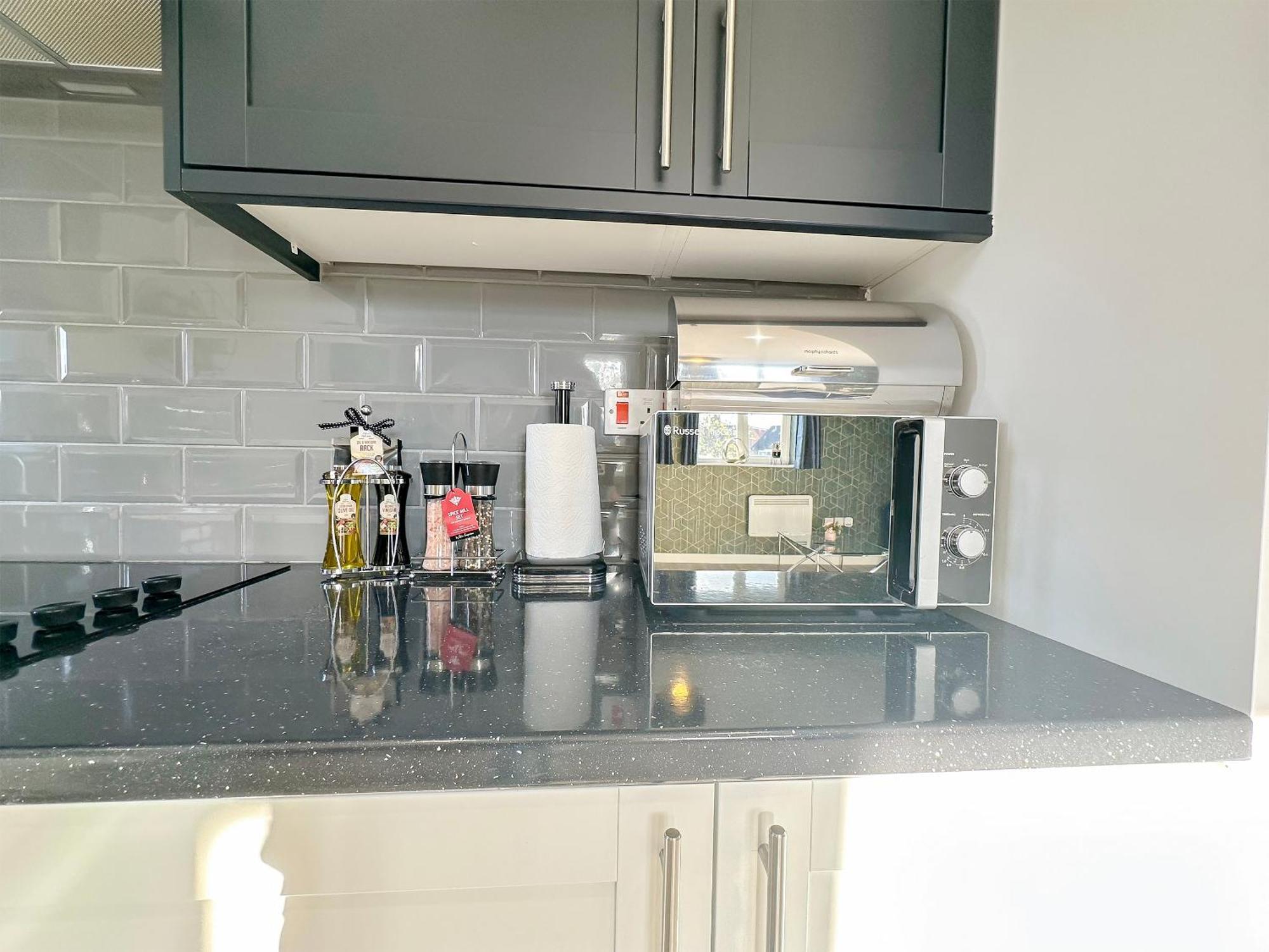 Luxury Boutique Apartments Block Free Street Parking Hounslow Dış mekan fotoğraf